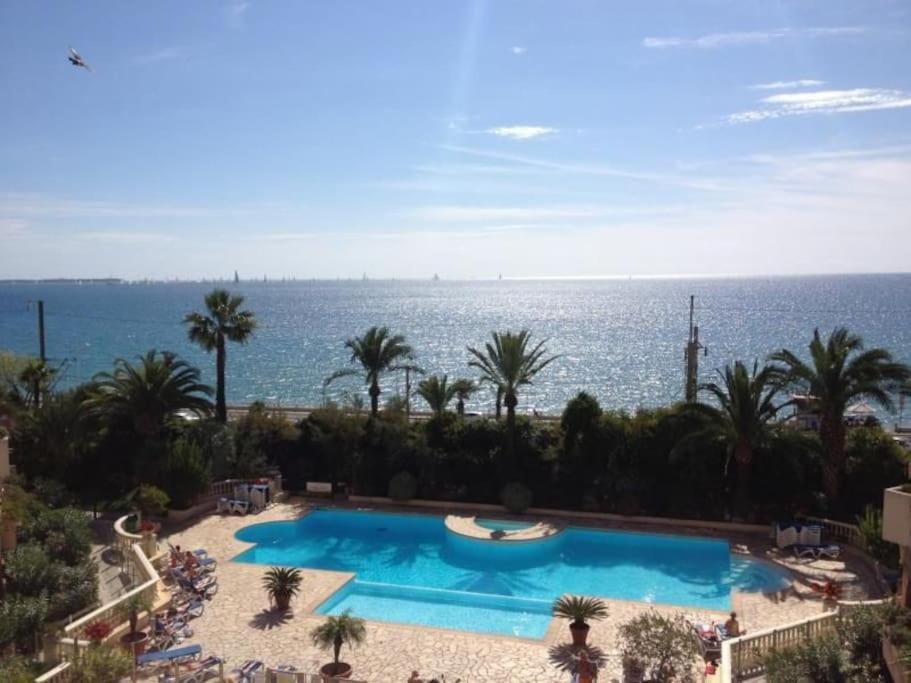 Bord De Mer, Terrasse, Tout A Pieds Канны Экстерьер фото